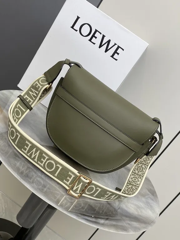 Loewe Bag 